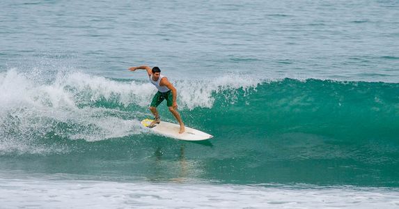 surfing pavones 0006