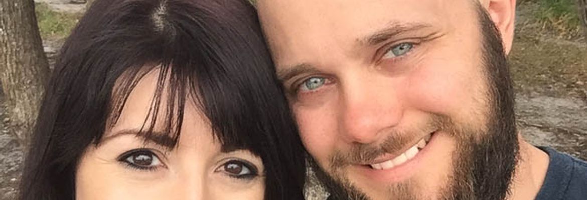 Vannessa Gillete featured with her husband expressing her gratitude about our services.