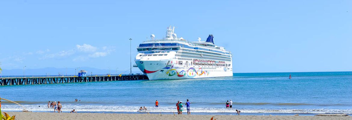 puntarenas pier cruise ship