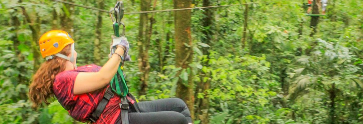 senderos aerios canopy tour girl zipline 1