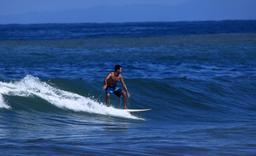 jaco surf lesson surfing 7