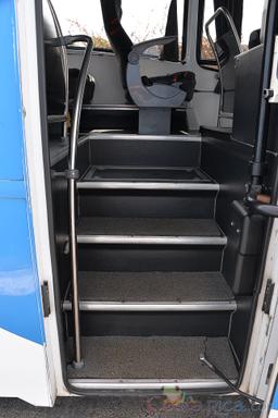 30 passenger hino senior coach steps