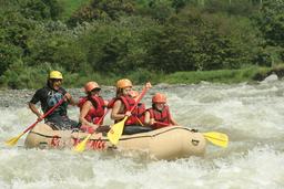 rios tropicales naranjo river teamwork 7