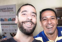 spanish school for residents apollo poetry with wagner selfie