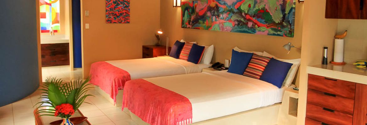 alma del pacifico garden room entrance 1