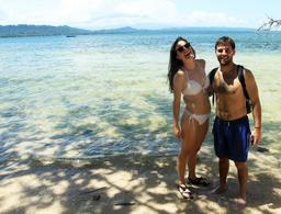 cahuita national park snorkeling hiking tour couple 5