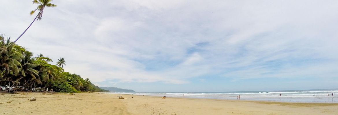surfing lesson at playa hermosa santa teresa