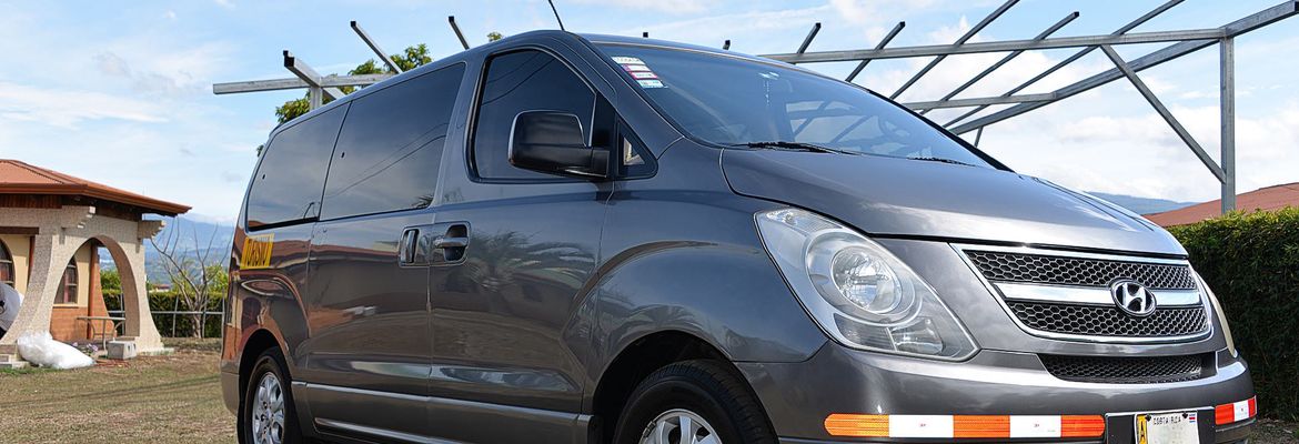 hyundai h1 van heredia lateral passenger side view