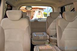 hyundai h1 van heredia seat row view with central seats down