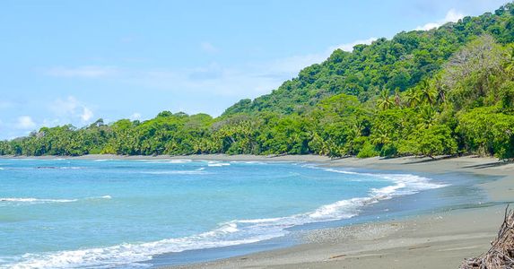 hike from sirena to la leona ranger station corcovado national park beach