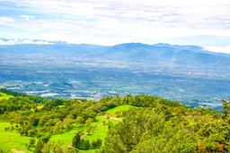 views going up the main road to poas volcano 3