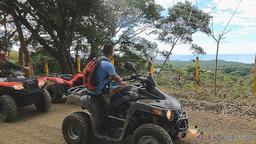 atv nosara tour stop to look at the ocean from the mountain