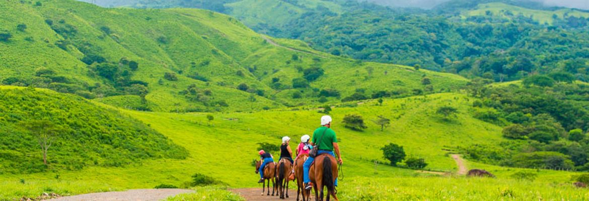group descending to tizati river valley horseback ride tour western side of rincon de la vieja volcano