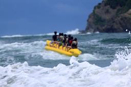 banana boat sea foam 7